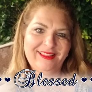 Meet your Posher, Perla